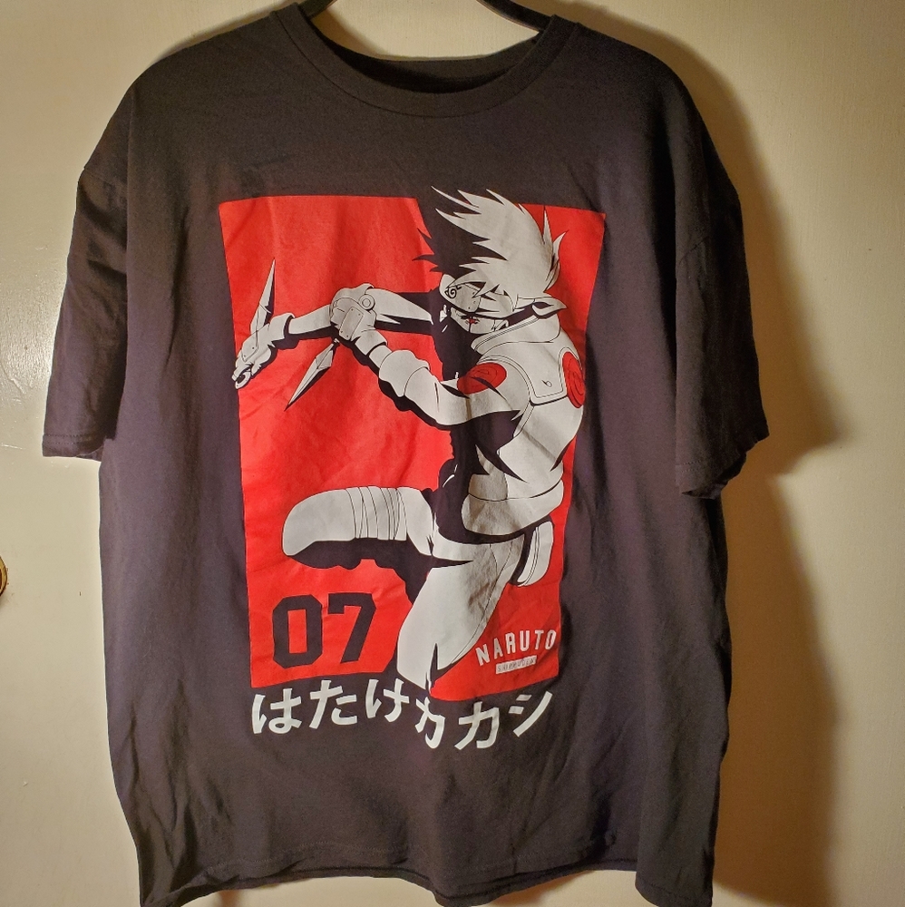 Naruto size XL mens t-shirt